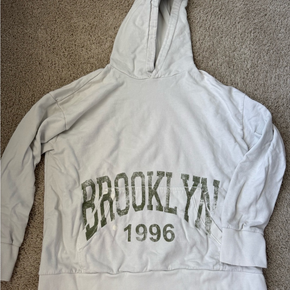 Brooklyn 1996 Hoodie in White and Green